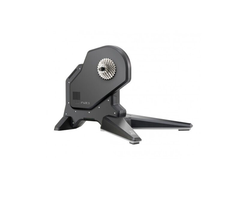 Tacx FLUX S Smart Trainer sur roue