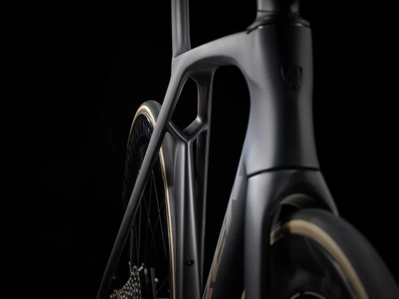 Trek Madone SLR 9 AXS Gen 7 - Image 10